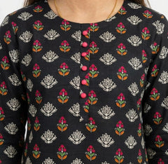 Plum Khaddar Black colour printed White Pink Green Flowers with Pink buttons on 2pc stitched suit for Girls