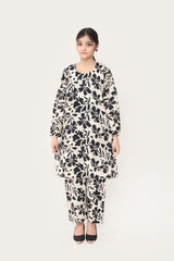 Plum Digital Lawn White Colour Printed Black Flowers On 2 pc stitched suit For Girls.